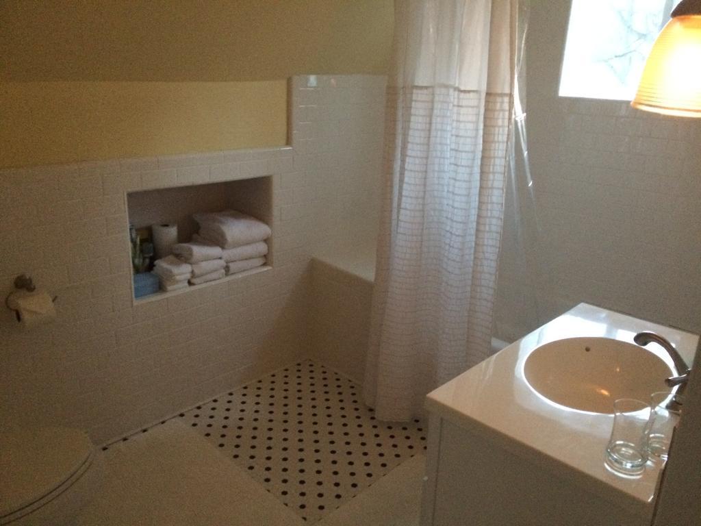 Aberdeen Stone Cottage B&B ทราเวิร์สซิตี้ ห้อง รูปภาพ