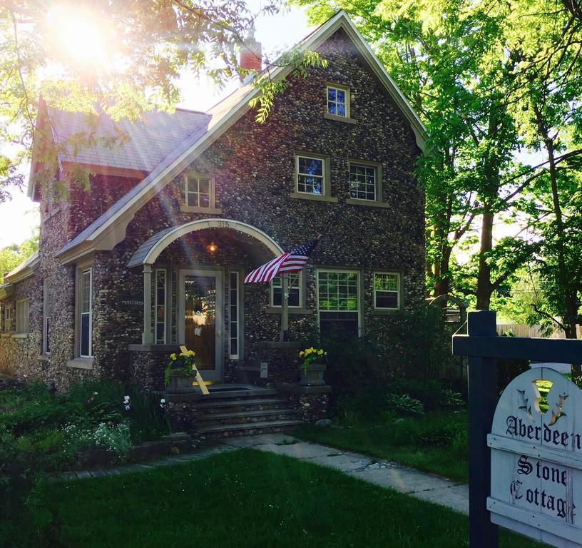 Aberdeen Stone Cottage B&B ทราเวิร์สซิตี้ ภายนอก รูปภาพ
