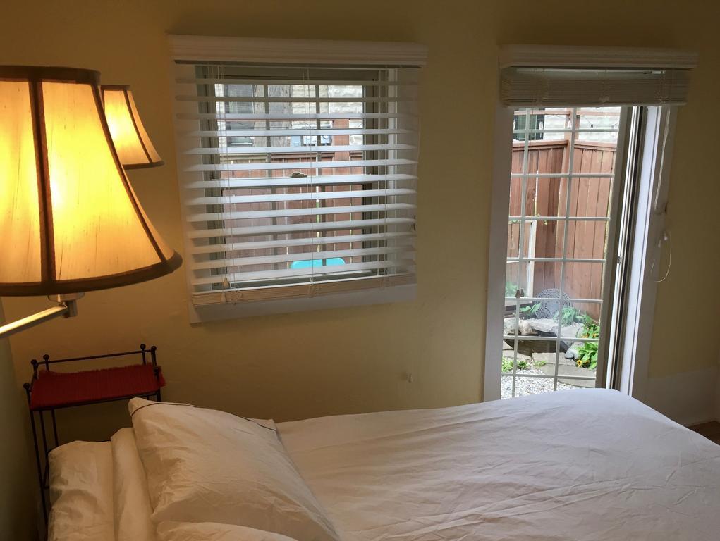 Aberdeen Stone Cottage B&B ทราเวิร์สซิตี้ ภายนอก รูปภาพ